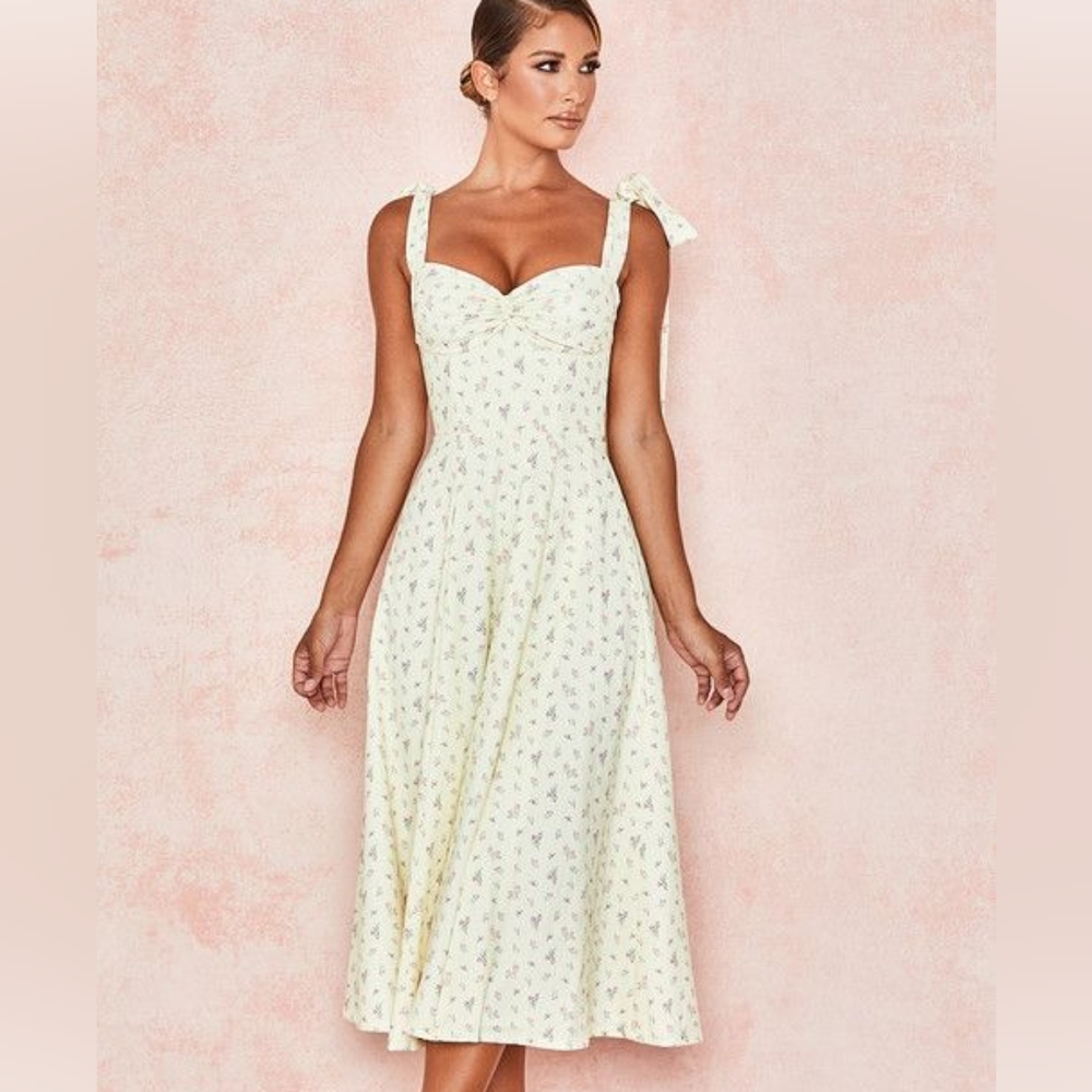 House of CB Alicia Lemon Sundress 🍋 - Picture 3 of 13